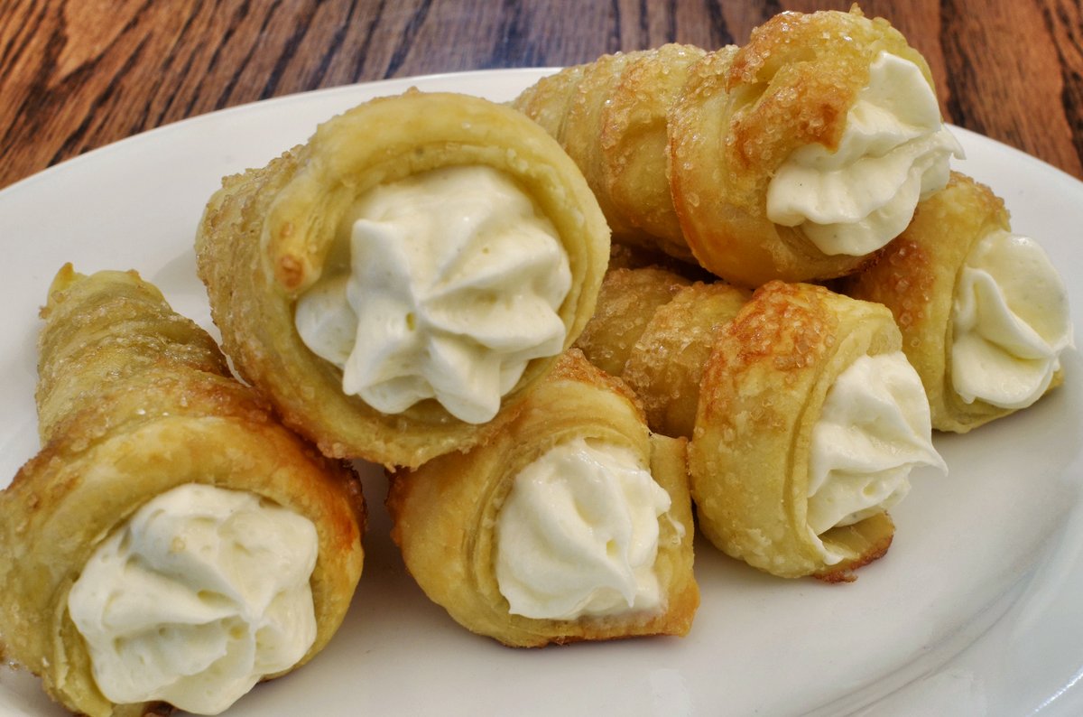 Cream Roll